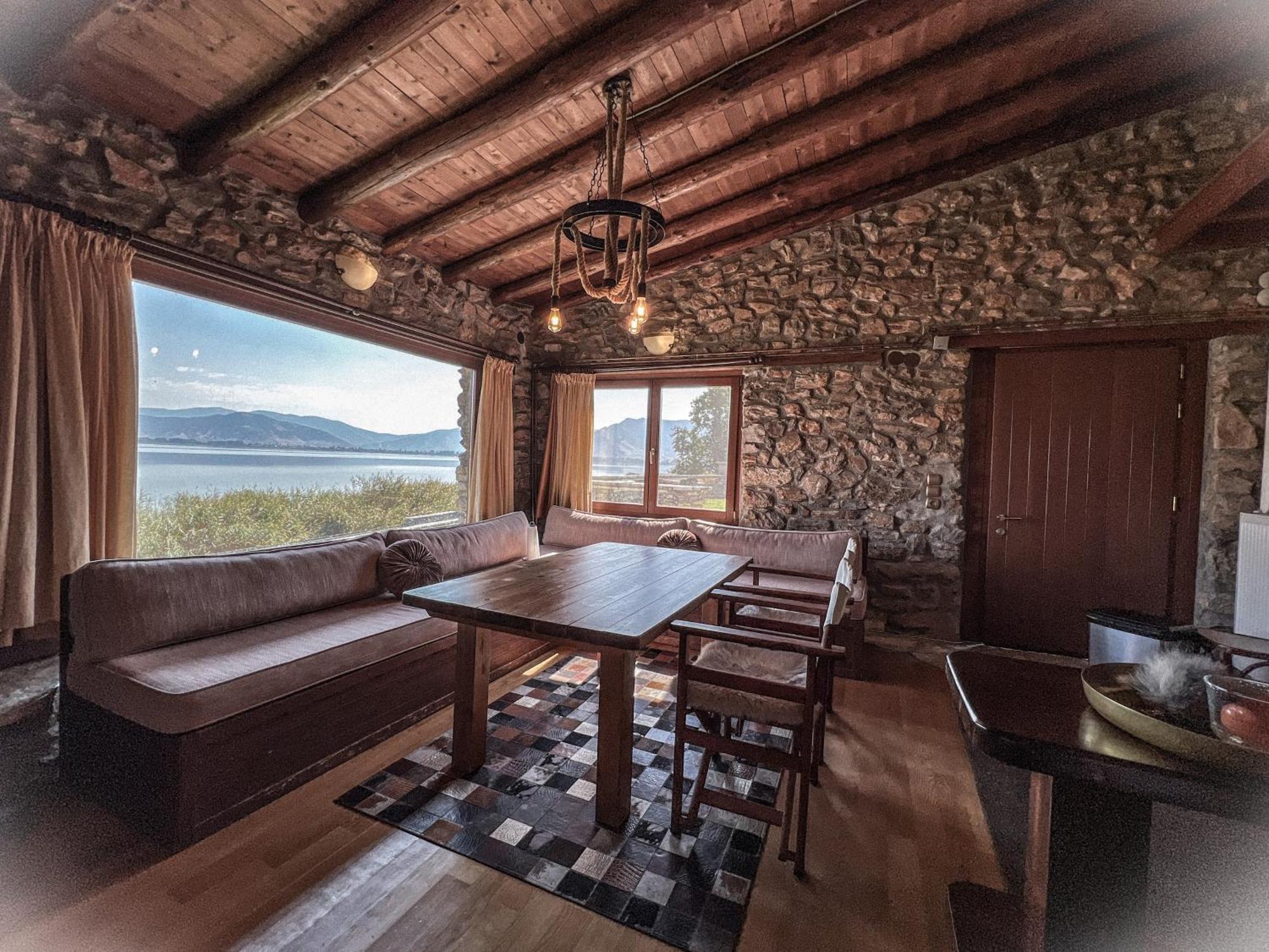 קסטוריה The Little Stone House By The Lake מראה חיצוני תמונה