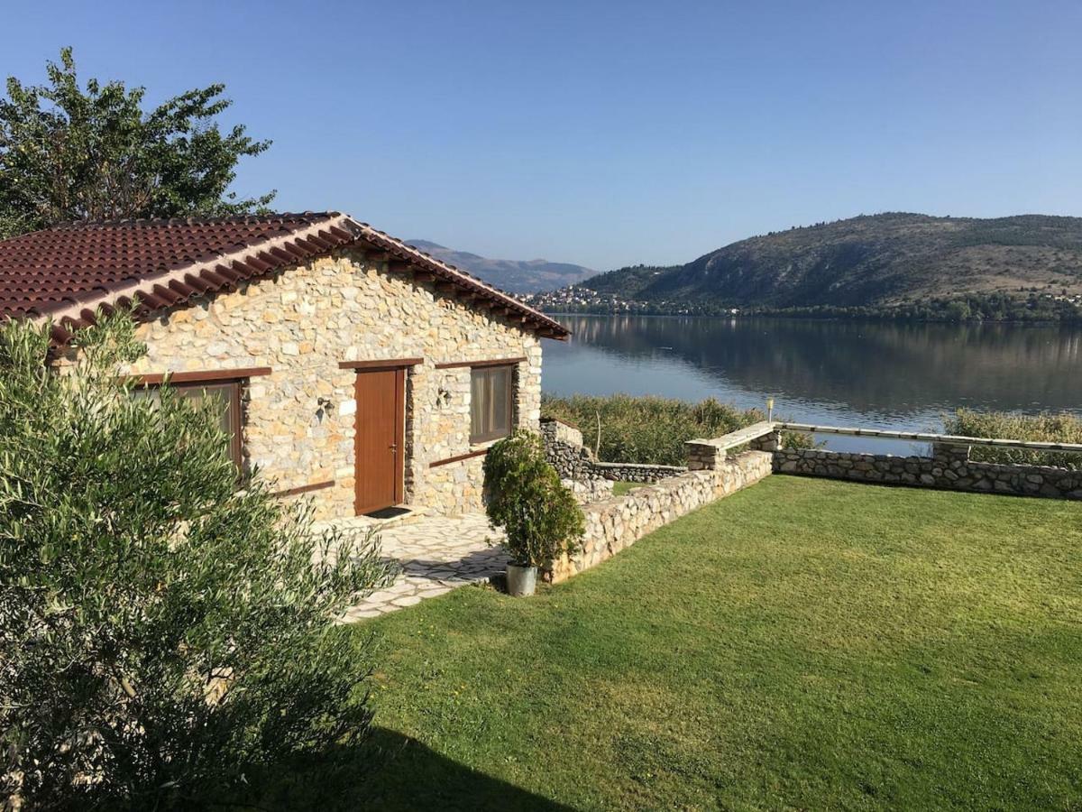 קסטוריה The Little Stone House By The Lake מראה חיצוני תמונה