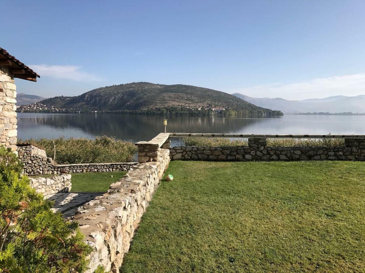 דירות קסטוריה The Little Stone House By The Lake מראה חיצוני תמונה