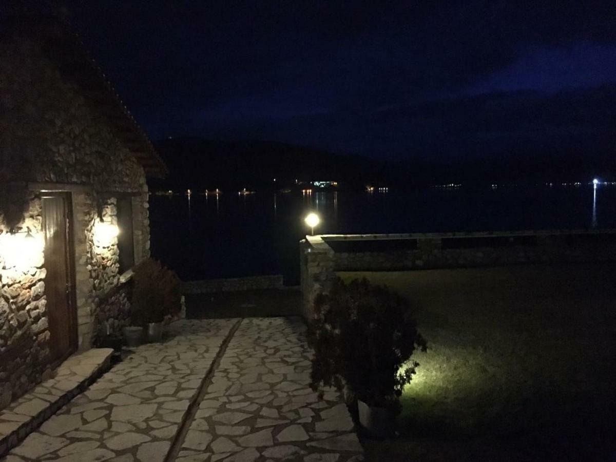 קסטוריה The Little Stone House By The Lake מראה חיצוני תמונה